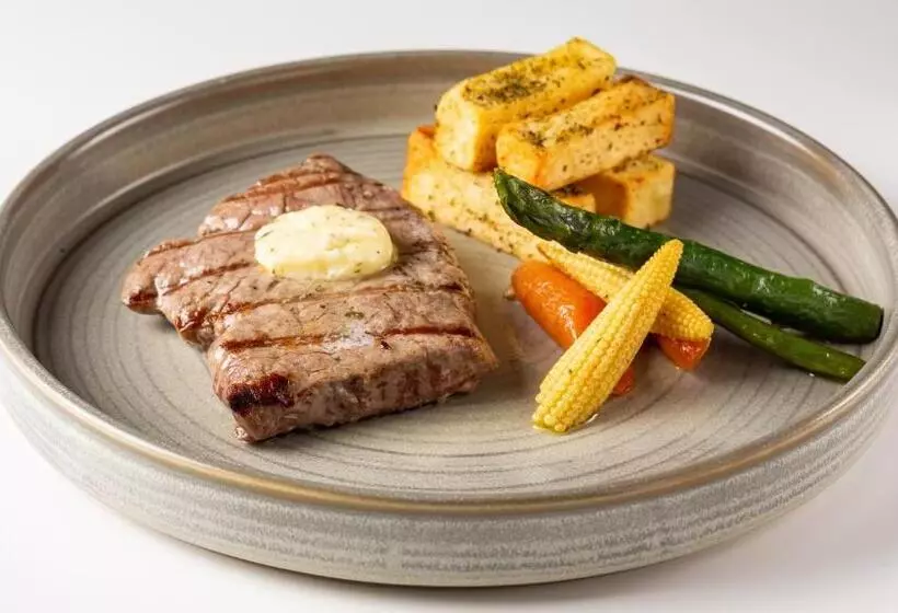 호텔 NH Coimbra Dona Inês