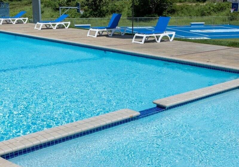 هتل Parador El Faro