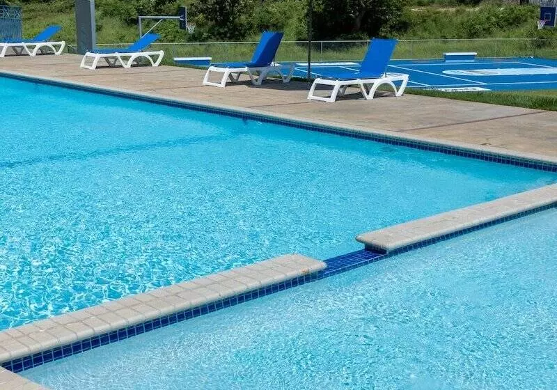 هتل Parador El Faro