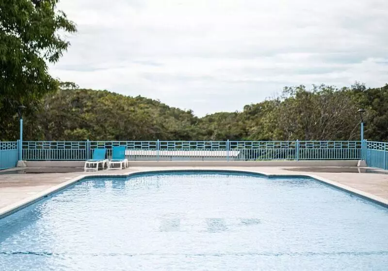 هتل Parador El Faro