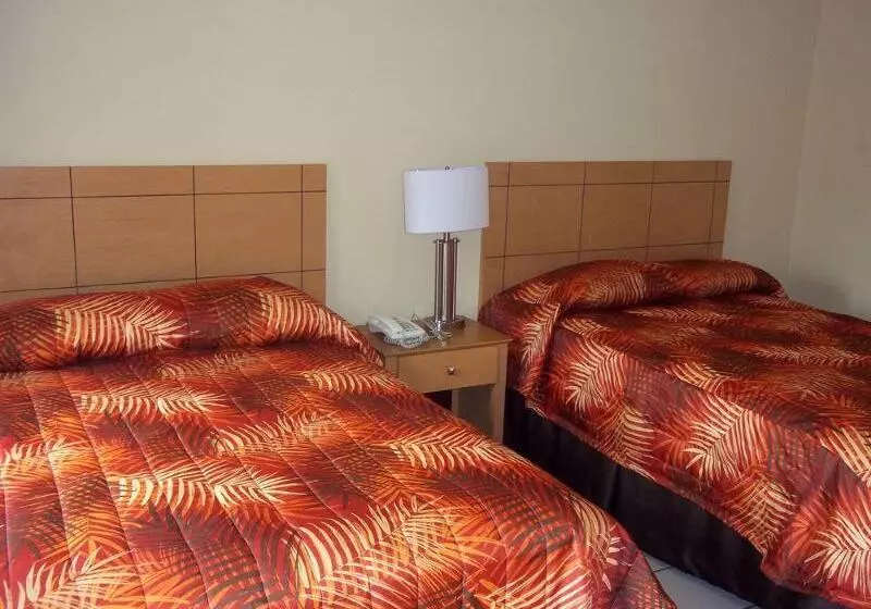 هتل Parador El Faro