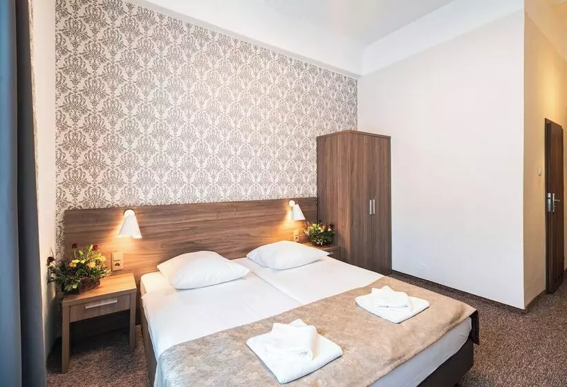 호텔 Polonia Centrum