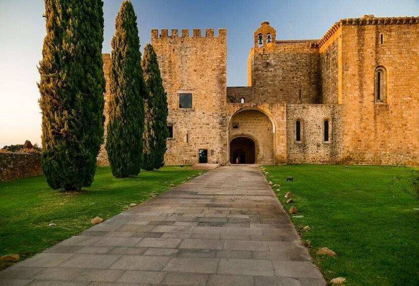 هتل Pousada Mosteiro Do Crato