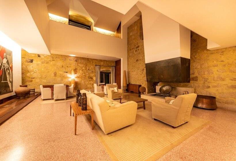 هتل Pousada Mosteiro Do Crato