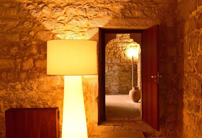 هتل Pousada Mosteiro Do Crato