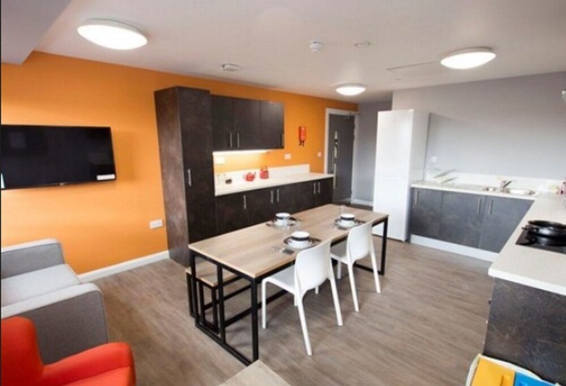 هاستل The Mill House Campus Accommodation