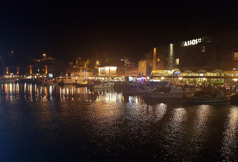 ベッドアンドブレックファースト Assos Dr No Pansiyon