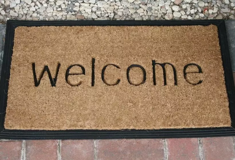 Aamiaismajoitus (B&B) Ayrs & Graces