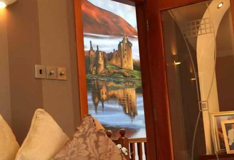 Aamiaismajoitus (B&B) Ayrs & Graces