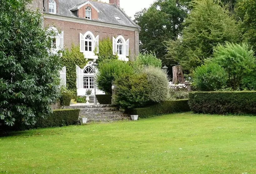 ベッドアンドブレックファースト Chambres D Hôtes Du Manoir De Blanche Roche