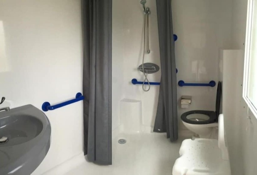 هتل Camping La Ferme De Lann Hoedic