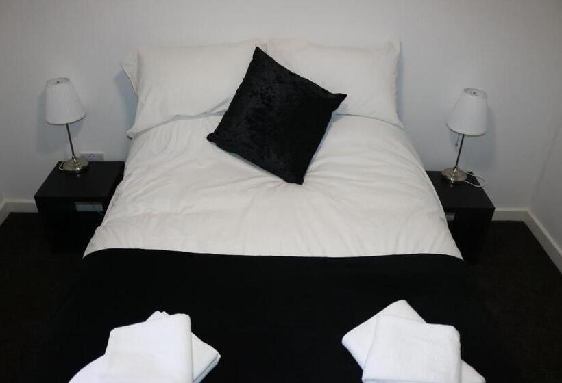 هتل Moorside Lodge