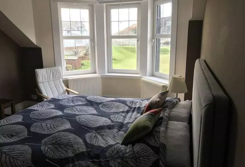 No 4 Portpatrick B&b