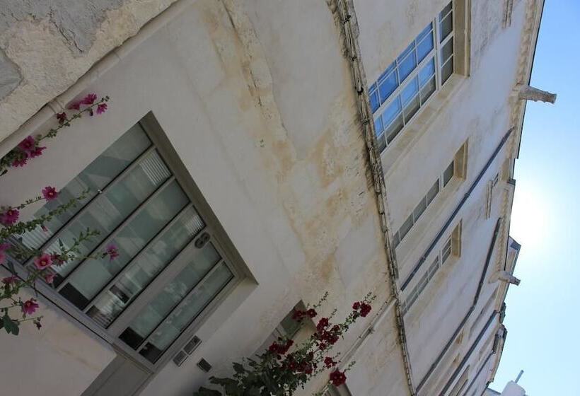 پانسیون Chambre D Hôtes Une Maison En Ville