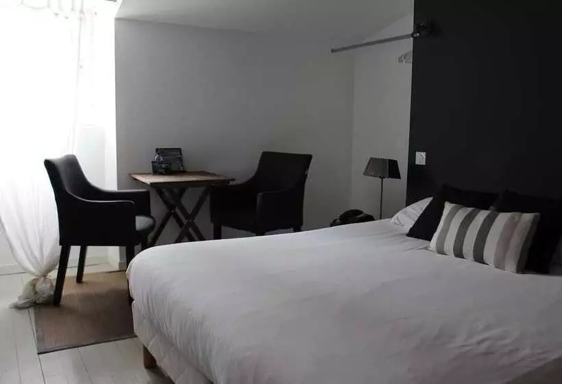 Majatalo Chambre D Hôtes Une Maison En Ville