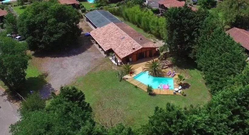 Pensione Hacienda Messanges