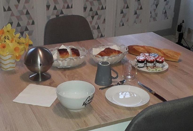 膳宿费 Le Clos Du Val Marin