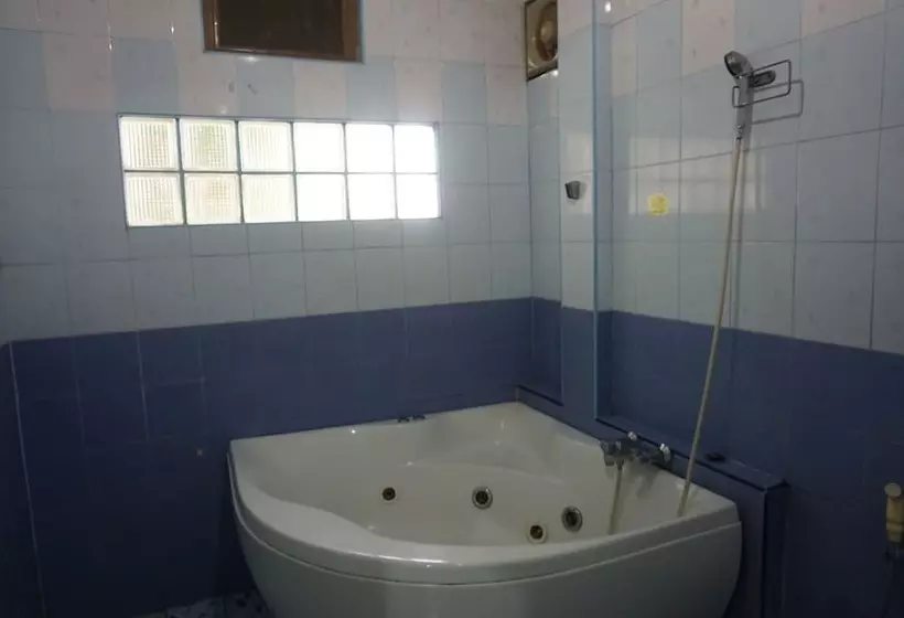 ペンション Liew Sai Resort