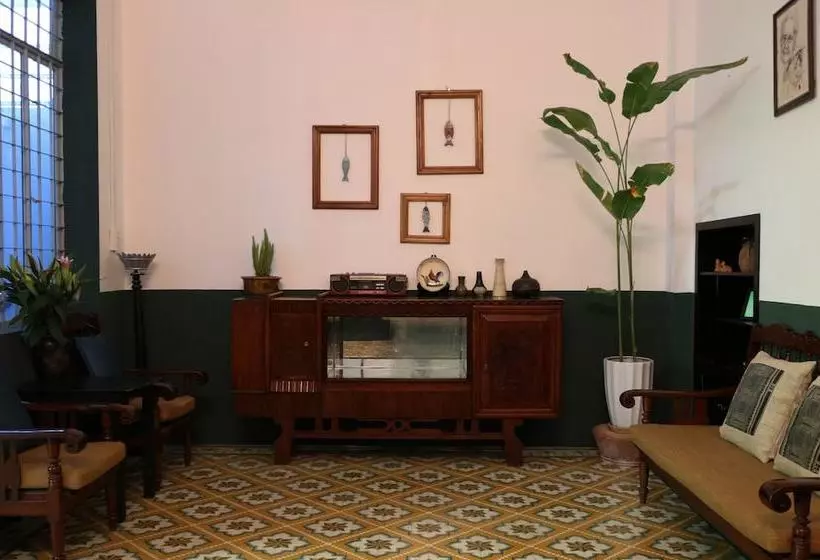 پانسیون Maison De Lave  Da Nang