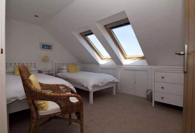 Quayside Cottage