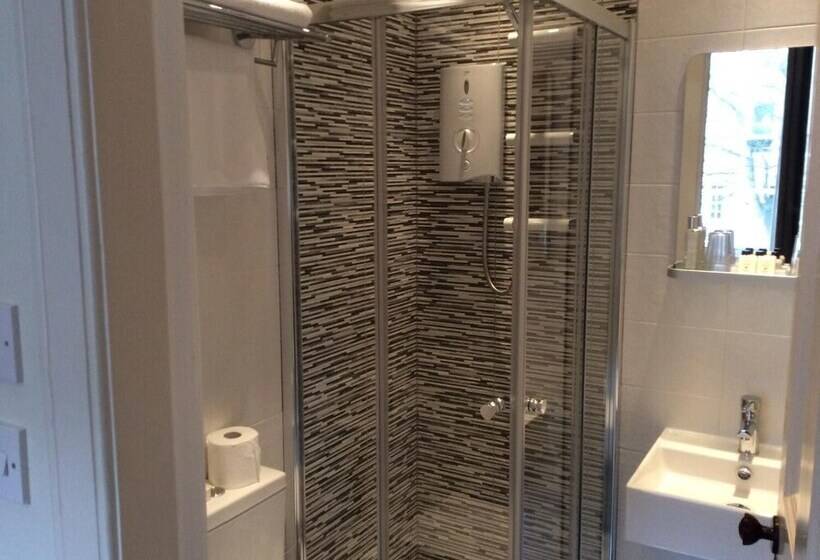 Bed and Breakfast 5pilmourplace