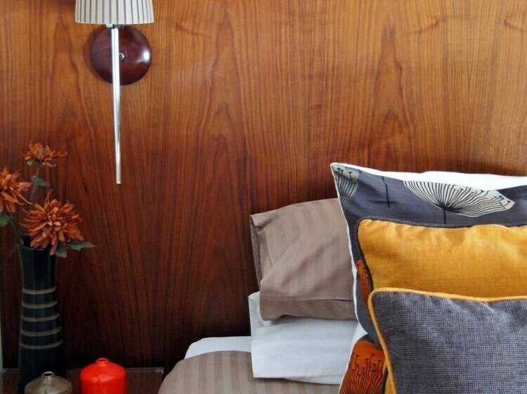 Bed and Breakfast 5pilmourplace