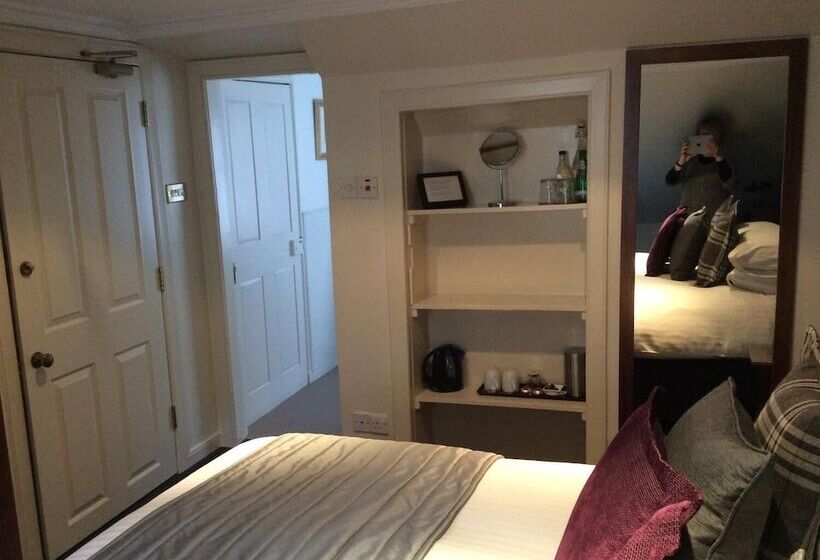 Bed and Breakfast 5pilmourplace