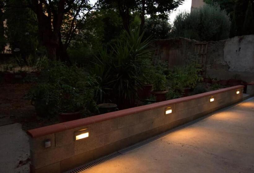 Bed and Breakfast Art Home Bnb