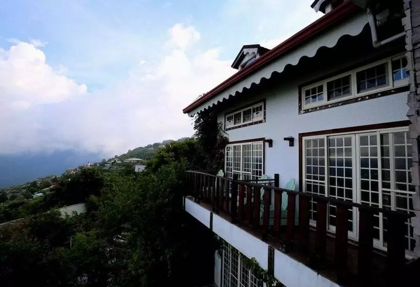 تختخواب و صبحانه Villa Relax