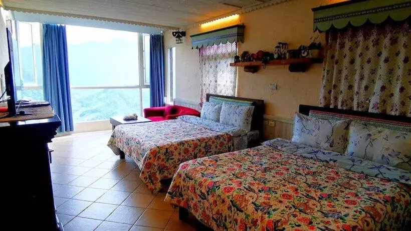 تختخواب و صبحانه Villa Relax