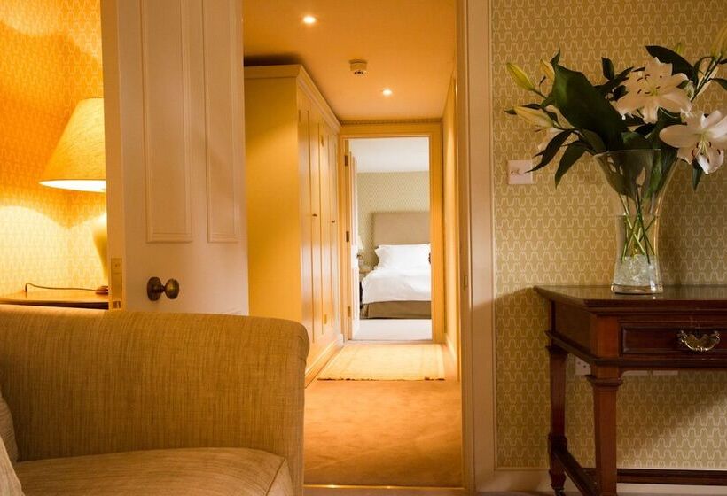 ホテル Collingwood Arms