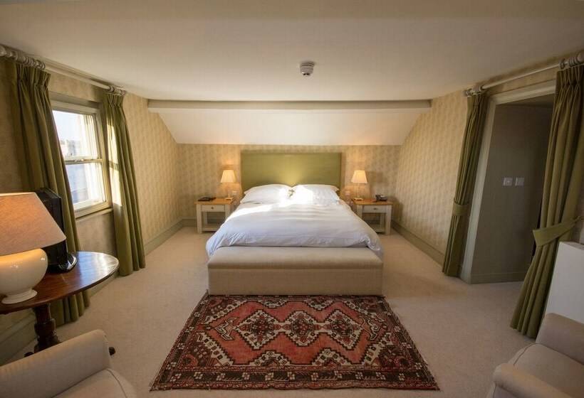 ホテル Collingwood Arms