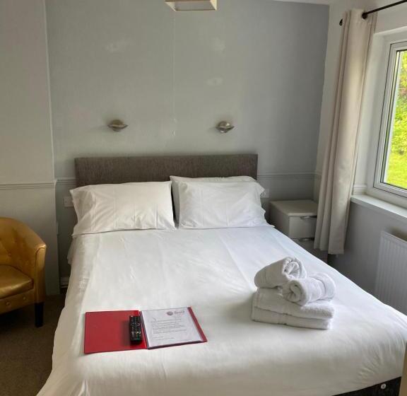 בית מלון כפרי Cottage Court