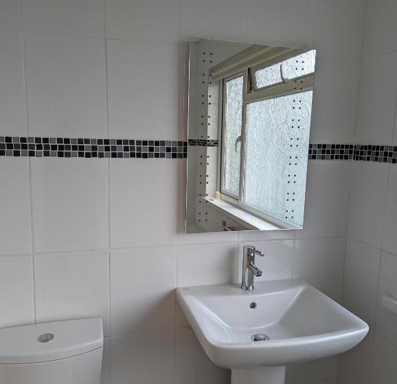 בית מלון כפרי Cottage Court