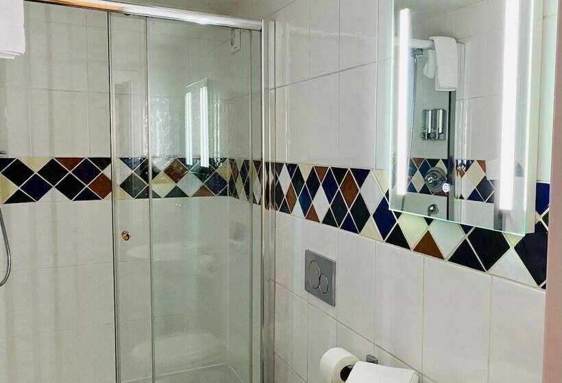 בית מלון כפרי Crows