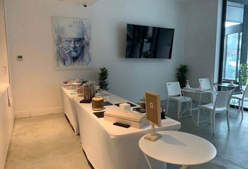 בית מלון כפרי Le B Complexe Hôtel