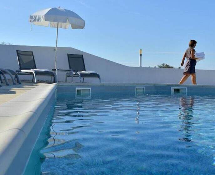 هتل Mas De La Grenouillère Hôtel Et Centre équestre En Pleine Nature