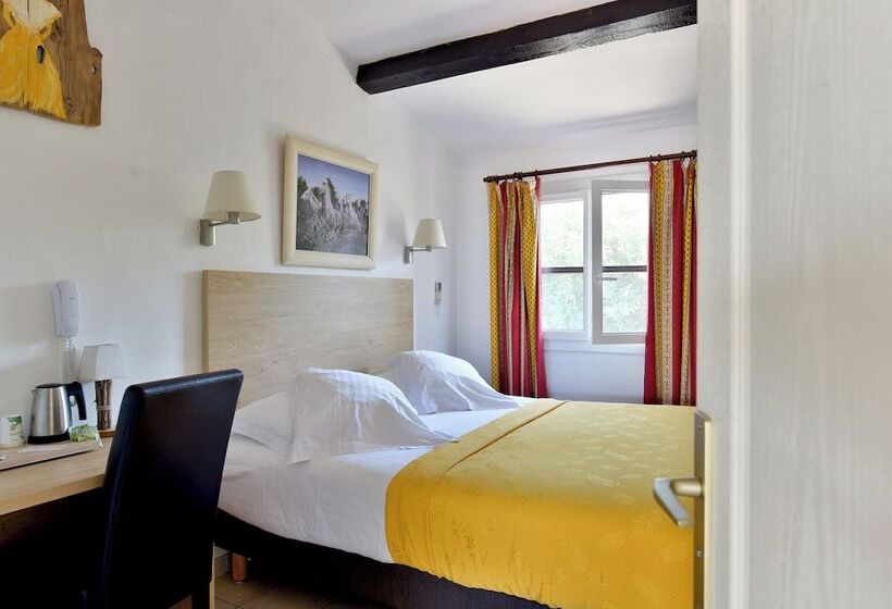 هتل Mas De La Grenouillère Hôtel Et Centre équestre En Pleine Nature