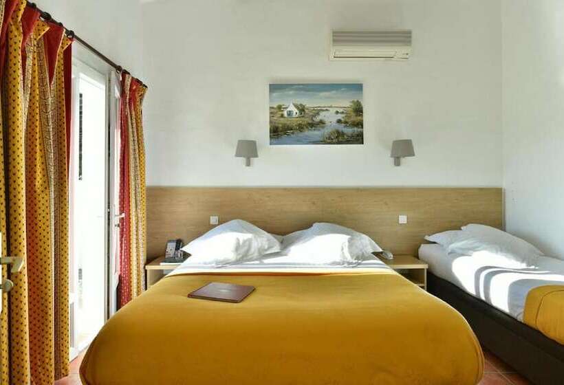 هتل Mas De La Grenouillère Hôtel Et Centre équestre En Pleine Nature