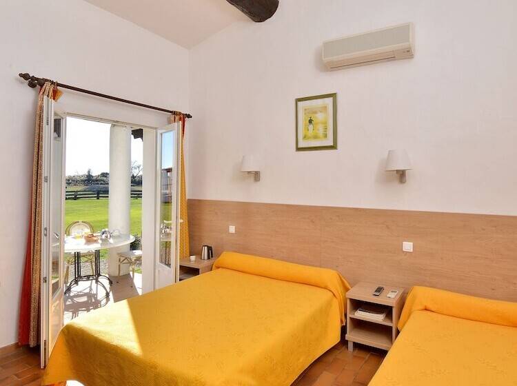 هتل Mas De La Grenouillère Hôtel Et Centre équestre En Pleine Nature