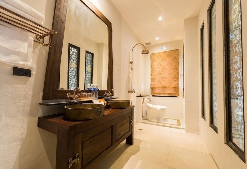 Отель Shinnabhura Historic Boutique