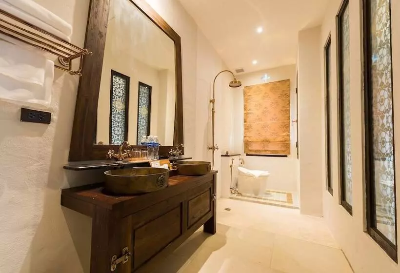 هتل Shinnabhura Historic Boutique