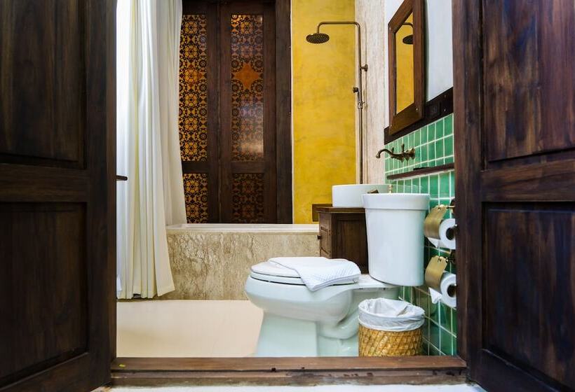 Отель Shinnabhura Historic Boutique