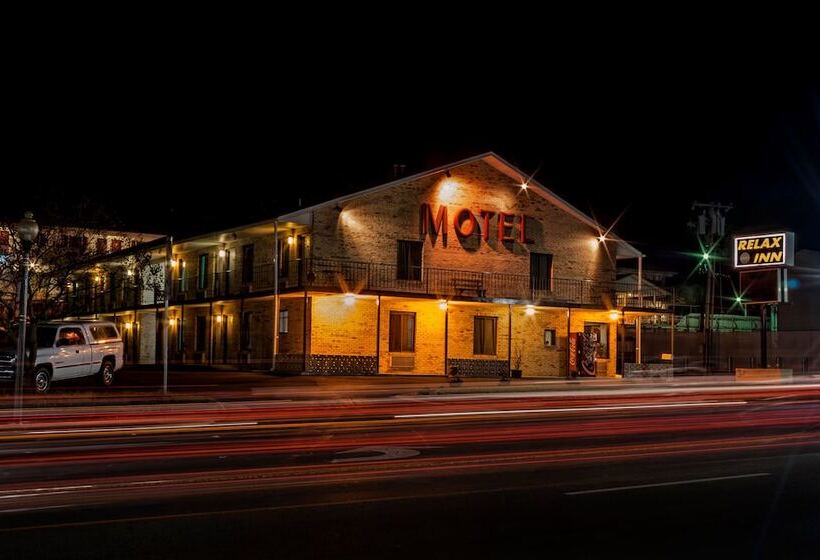 فندق على الطريق Relax Inn Front Royal