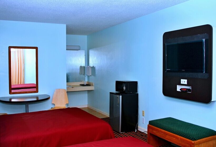 فندق على الطريق Relax Inn Front Royal