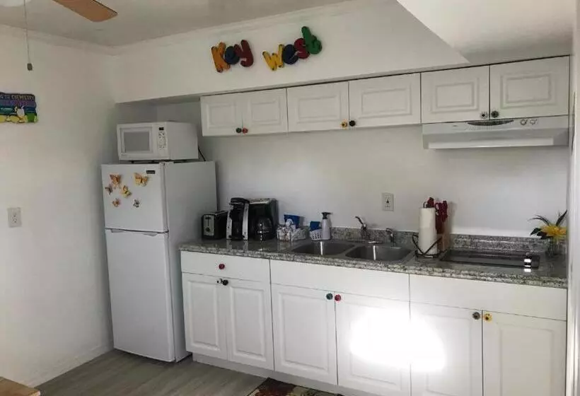 Old Town Suites