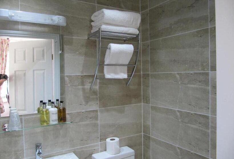 膳宿费 Brigstock House