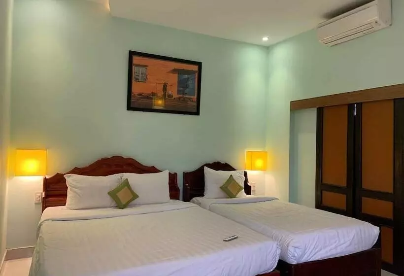 پانسیون Hoi An Sea Sunset Villa & Bar