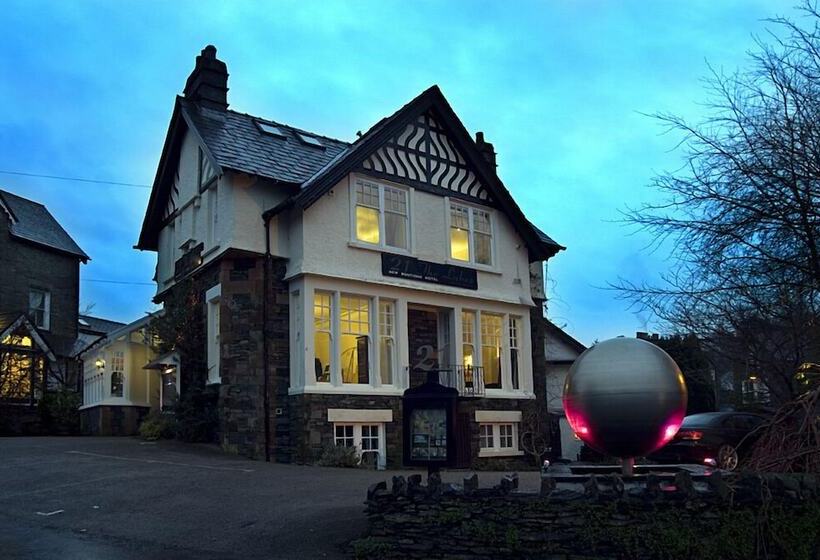 פנסיון Windermere Boutique Hotel Spa Suites & Hot Tubs