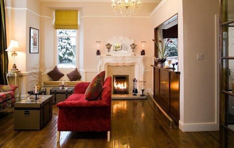 פנסיון Windermere Boutique Hotel Spa Suites & Hot Tubs